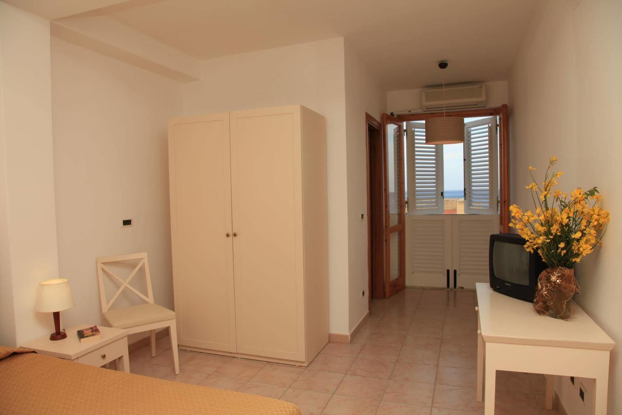 Amarea - Aeolian Charme 3* Canneto (Lipari)